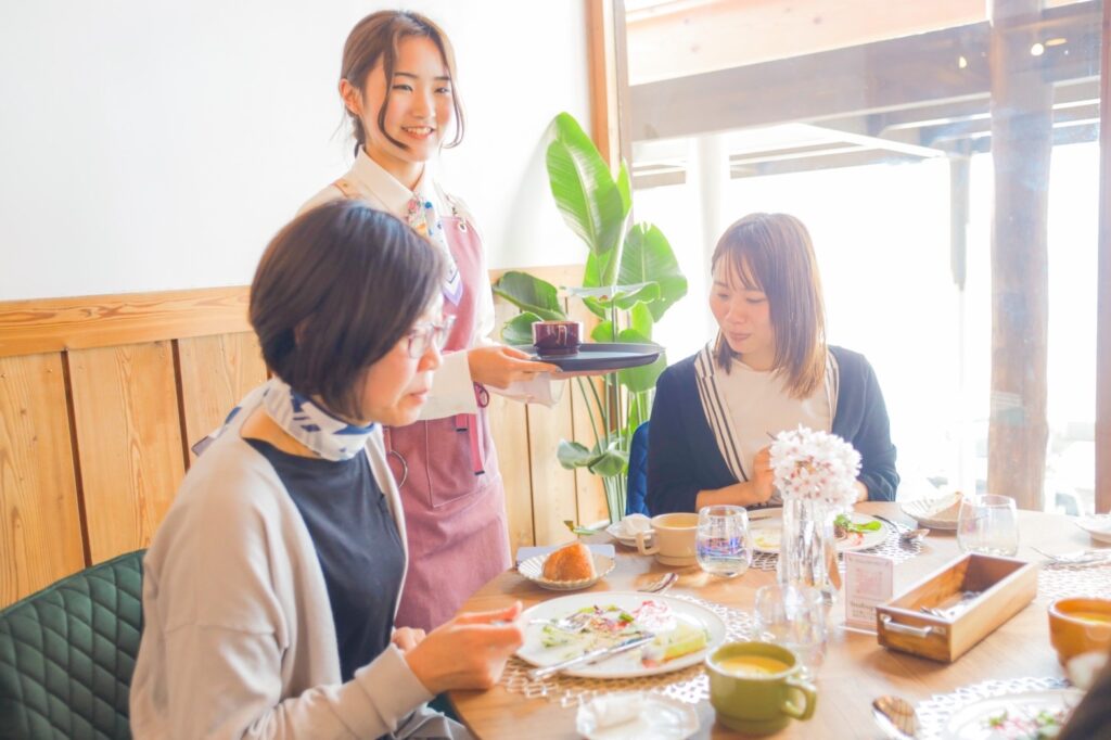 スタッフ・自然農法野菜のレストラン・カフェ 369 Terrace Café - 賀県近江八幡市・広島・北播磨
